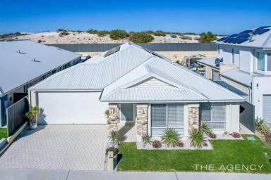 House For Sale - WA - Jindalee - 6036 - Life Is Good By The Beach!.  (Image 2)