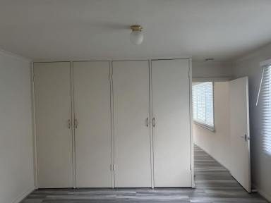 Unit For Lease - VIC - Croydon - 3136 - One Bedroom unit in good location  (Image 2)