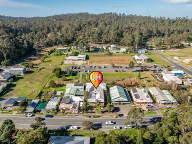 Retail For Sale - NSW - Mogo - 2536 - OPPORTUNITY AND LIFESTYLE  (Image 2)