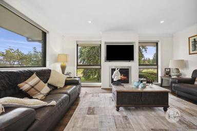 Acreage/Semi-rural For Sale - VIC - Pearcedale - 3912 - Cloverdale  (Image 2)