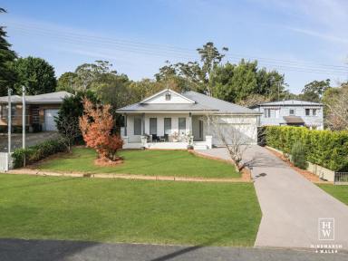 House For Sale - NSW - Bundanoon - 2578 - Spacious Family Home On The High Side.  (Image 2)