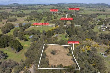 Residential Block For Sale - VIC - Strathbogie - 3666 - Tranquil 2.5-Acre Property Backing onto Spring Creek Reserve  (Image 2)