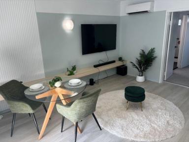 Unit For Sale - QLD - Edge Hill - 4870 - 1 Bed Unit For sale, walking distance to Edge Hill shops  (Image 2)