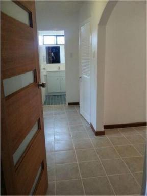 Unit For Lease - WA - Scarborough - 6019 - 2 x 1 unit with quick walk to beach  (Image 2)