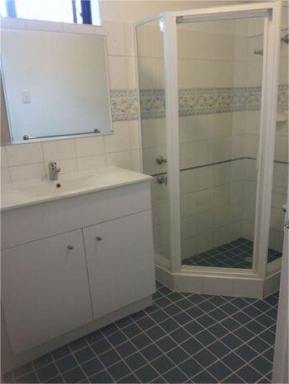 Unit For Lease - WA - Scarborough - 6019 - 2 x 1 unit with quick walk to beach  (Image 2)