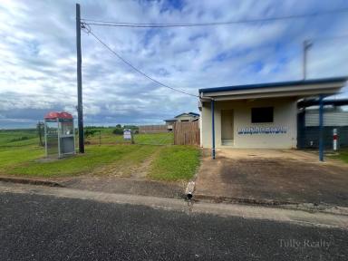 House For Sale - QLD - Euramo - 4854 - Dual Home Opportunity on 1,012m² Block in Euramo  (Image 2)