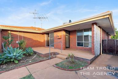 House Sold - WA - Mandurah - 6210 - First viewing 15 June Sunday 1230 to 1 pm absolutely no Access prior!!!  (Image 2)