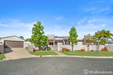 House For Sale - QLD - East Mackay - 4740 - Modern Beachside Living at its Best!  (Image 2)