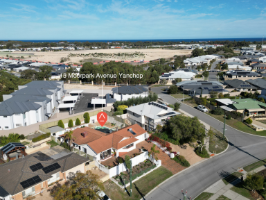 House For Sale - WA - Yanchep - 6035 - Elevated Entertainer with Pool in Prime Yanchep Location  (Image 2)