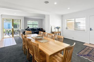 House Leased - NSW - Dubbo - 2830 - Charming Three-Bedroom Cottage in a Prime Location  (Image 2)