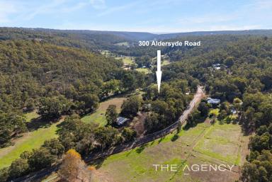 House For Sale - WA - Bickley - 6076 - "INDAVALLI" - Pony Lovers Paradise  (Image 2)