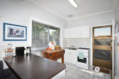 Unit Leased - VIC - Wangaratta - 3677 - 6-MONTH LEASE  (Image 2)