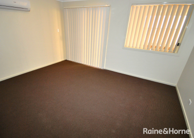House Leased - NSW - Worrigee - 2540 - Modern Family Living in Popular Worrigee  (Image 2)