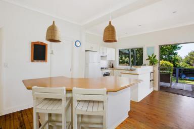 House For Sale - NSW - Berry - 2535 - Character Home with Huge Backyard  (Image 2)
