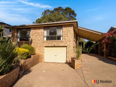 House For Sale - NSW - Batehaven - 2536 - A Rare Coastal Opportunity - Walk to two Beaches !  (Image 2)