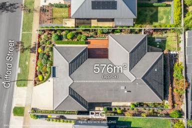House For Sale - VIC - Highton - 3216 - Perfectly Designed, Perfectly Positioned – The Ideal Highton Downsizer  (Image 2)