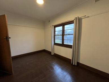 House For Lease - VIC - Lindenow - 3865 - NEAT & TIDY  (Image 2)
