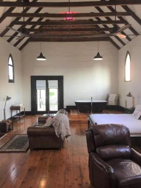 Townhouse For Lease - VIC - Oxley - 3678 - 1888 OXLEY - FULLY FURNISHED  (Image 2)