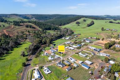 House For Sale - WA - Nannup - 6275 - Brand New Stylish Country Home  (Image 2)