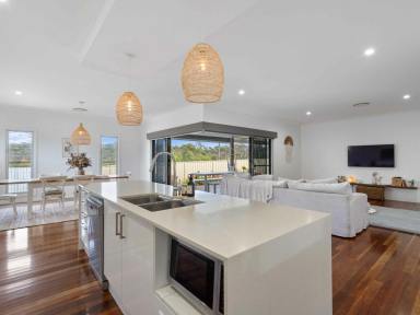 House For Sale - NSW - Wallabi Point - 2430 - STYLISH SEASIDE HOME  (Image 2)