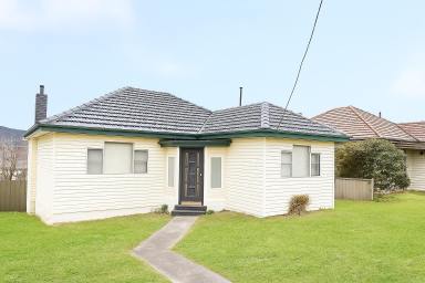 House For Sale - NSW - Lithgow - 2790 - Fully Renovated & Move-In Ready – Ideal for First-Home Buyers or Investors  (Image 2)