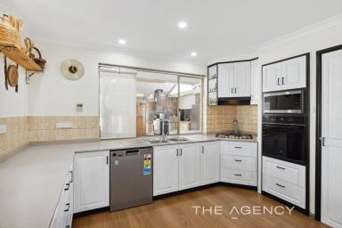 House For Sale - WA - Joondalup - 6027 - A WONDERFUL PLACE TO CALL HOME!  (Image 2)