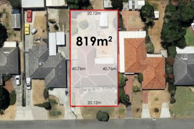House For Sale - WA - Kewdale - 6105 - Charming Retro Gem with R20/40 Zoning!  (Image 2)