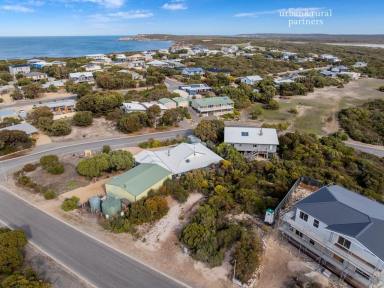 Residential Block For Sale - SA - Marion Bay - 5575 - Prime Residential Land 815m2 in the heart of Marion Bay  (Image 2)