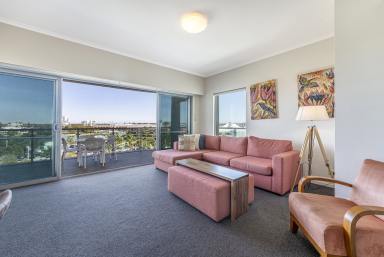 Apartment For Sale - WA - Mandurah - 6210 - CORNER BALCONY WITH GREAT VIEWS  (Image 2)