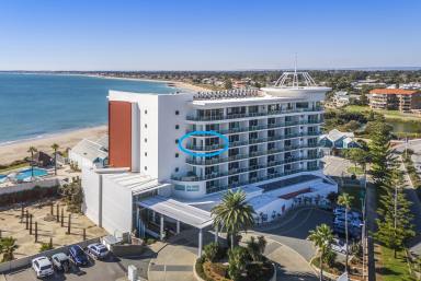 Apartment For Sale - WA - Mandurah - 6210 - CORNER BALCONY WITH GREAT VIEWS  (Image 2)