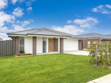 House For Lease - NSW - Old Bar - 2430 - BRAND NEW 4- BEDROOM FAMILY HOME- COMFORT, STYLE & LOCATION!  (Image 2)