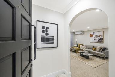 House For Sale - WA - Lesmurdie - 6076 - Just Stunning With Side Access to Shed  (Image 2)