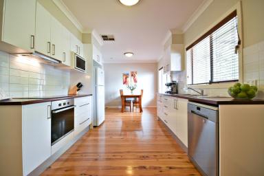 House Leased - NSW - Dubbo - 2830 - Three Bedroom Home in South Dubbo  (Image 2)