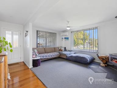 House For Sale - VIC - Toora - 3962 - IDEAL FIRST HOME OR INVESTMENT OPPORTUNITY  (Image 2)