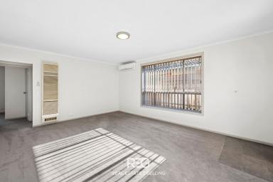 Villa For Sale - VIC - Grovedale - 3216 - The Perfect First Home or Downsizer!  (Image 2)