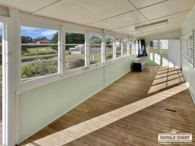 House For Sale - NSW - Tenterfield - 2372 - Affordable with Appeal.....  (Image 2)