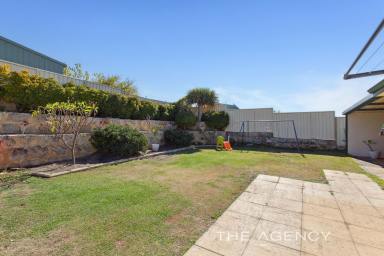 House For Sale - WA - Merriwa - 6030 - Renovated 4x2 - Waiting for YOU!  (Image 2)