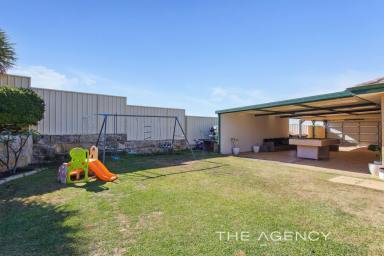 House For Sale - WA - Merriwa - 6030 - Renovated 4x2 - Waiting for YOU!  (Image 2)