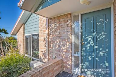 House For Sale - TAS - Blackmans Bay - 7052 - A Sunny Surprise in the Heart of Blackmans Bay  (Image 2)