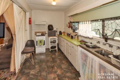 House For Sale - VIC - Warracknabeal - 3393 - Investment Opportunity.  (Image 2)
