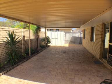 Unit For Lease - WA - Carlisle - 6101 - LARGER THAN YOU THINK!  (Image 2)