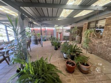 House For Sale - SA - Birdwood - 5234 - The Whole Package  (Image 2)