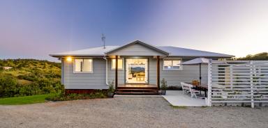 House For Sale - QLD - Chatsworth - 4570 - Sophisticated Rural Living with Unrivalled Views - 15 Private Acres in Elevated Position  (Image 2)