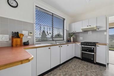 House For Sale - NSW - Lithgow - 2790 - Ready to Enjoy – A Smart Move in Lithgow  (Image 2)