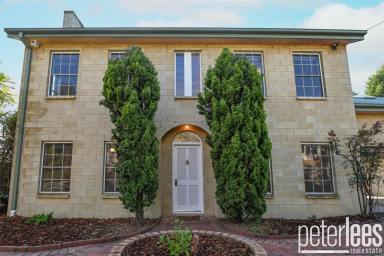 House For Sale - TAS - Riverside - 7250 - Space, Serenity & Dual Living  (Image 2)