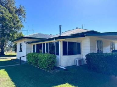 Acreage/Semi-rural For Sale - QLD - Kilkivan - 4600 - Oakview Oasis  (Image 2)