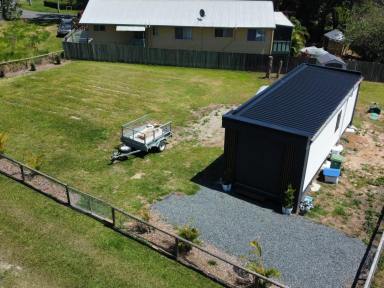 House For Sale - QLD - Macleay Island - 4184 - Charming Tiny Home  (Image 2)