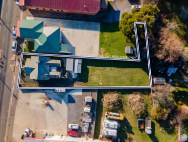 House For Sale - TAS - Longford - 7301 - WELCOME HOME!  (Image 2)