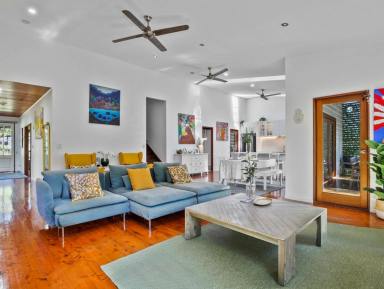 House For Sale - QLD - Macleay Island - 4184 - 1,124m2 Double Block with Separate Titles -  High-End Finishes & Water Views  (Image 2)
