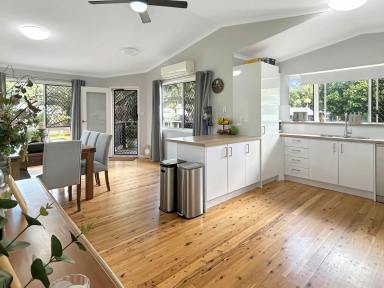 House For Sale - QLD - Macleay Island - 4184 - A Family Retreat with So Much to Offer!  (Image 2)